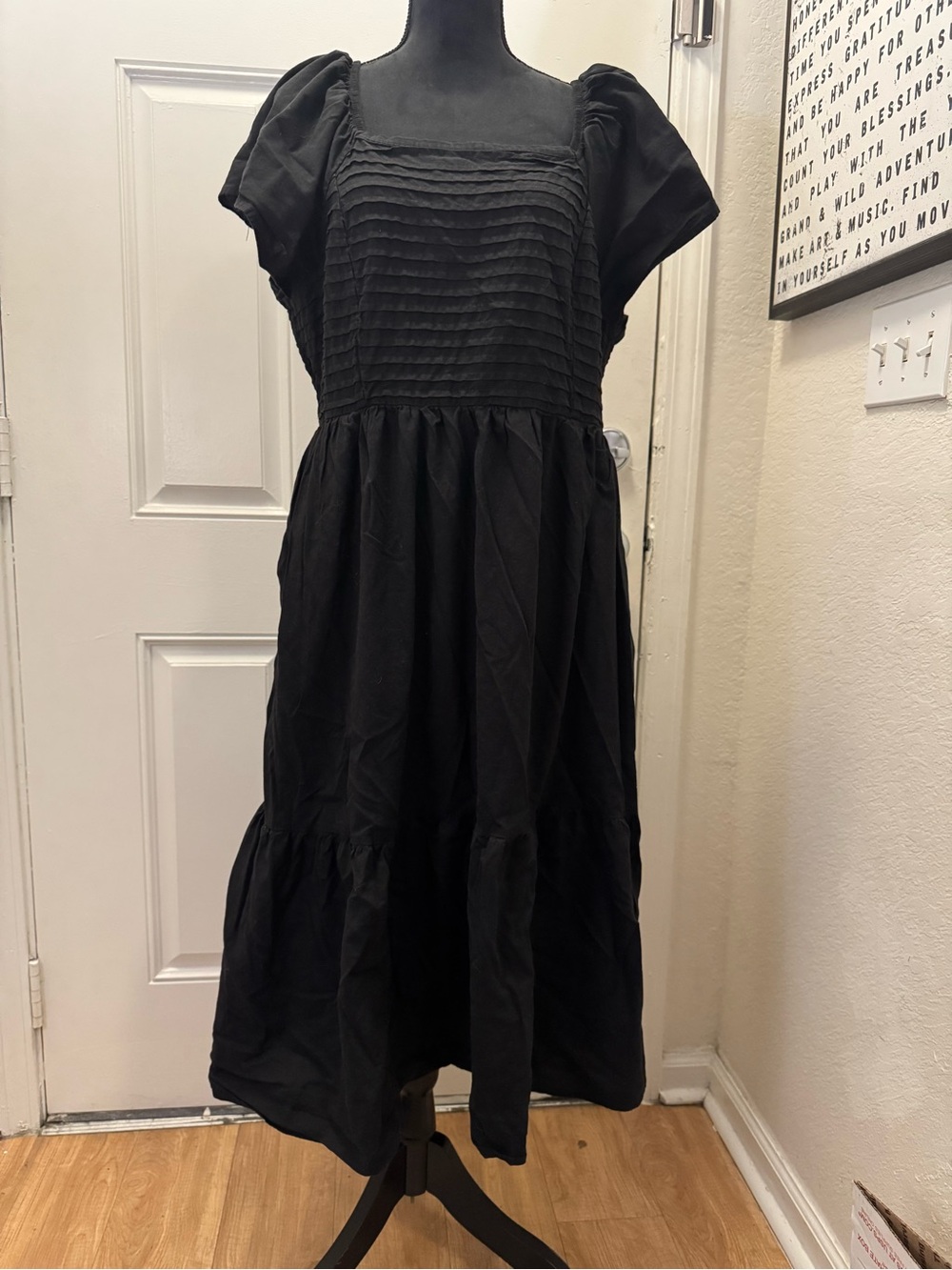 Terra & Sky Black Smocked Midi Dress with Puff Sleeves 0419